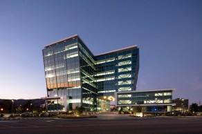 Image for This is an example of how a headline with ( max ) 70 characters scales